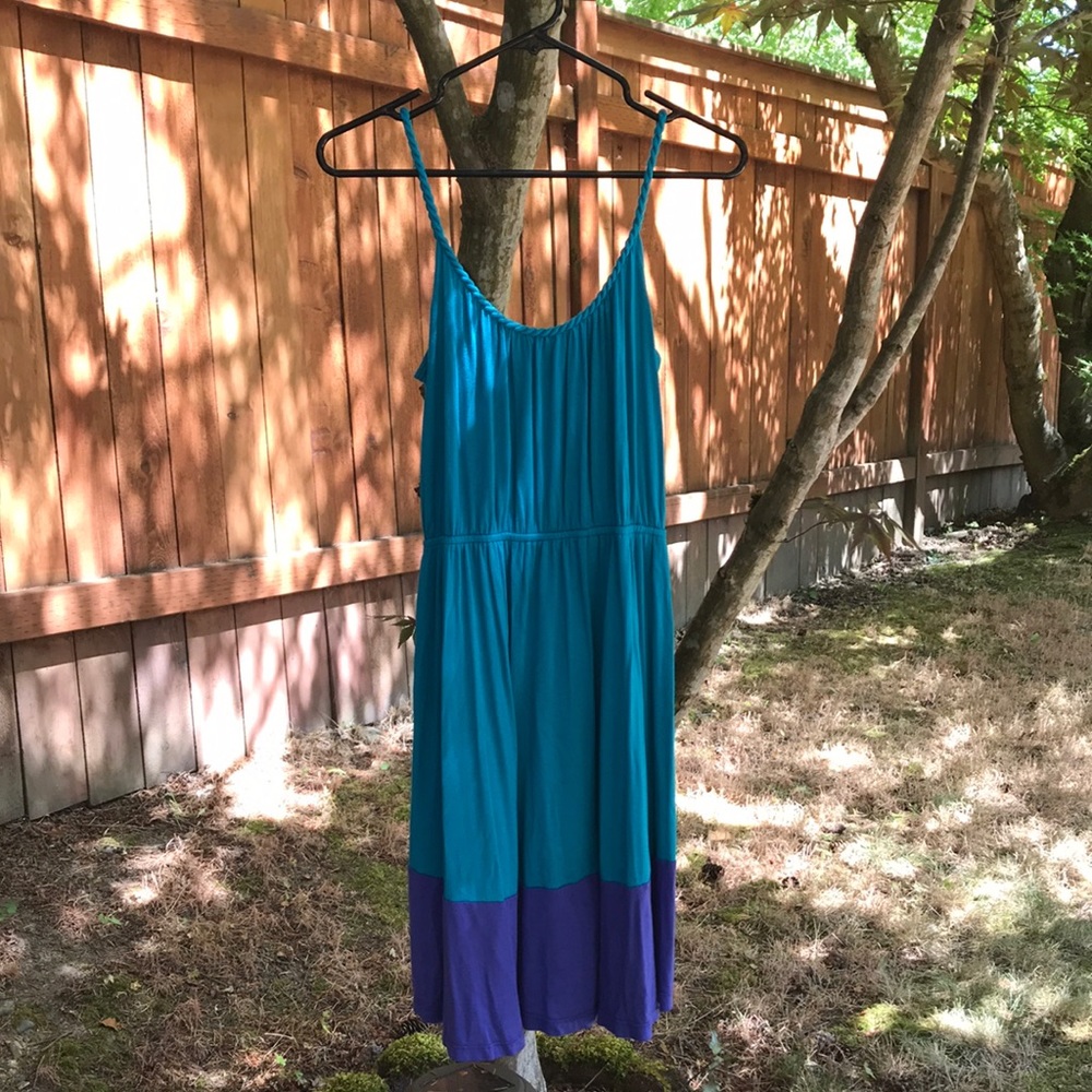 Summer color block dress.